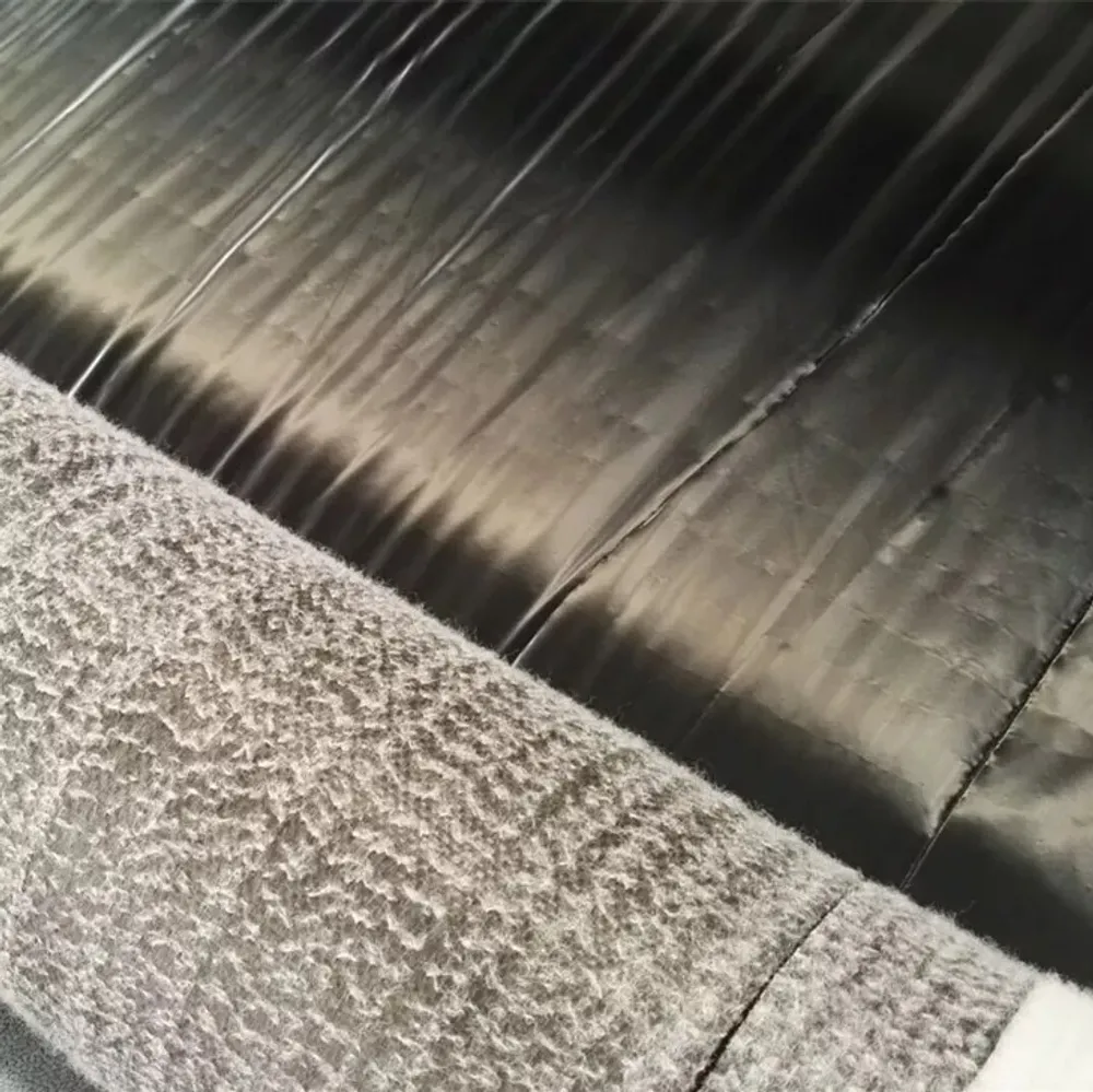 PE-Laminated GCL — Manufacturing