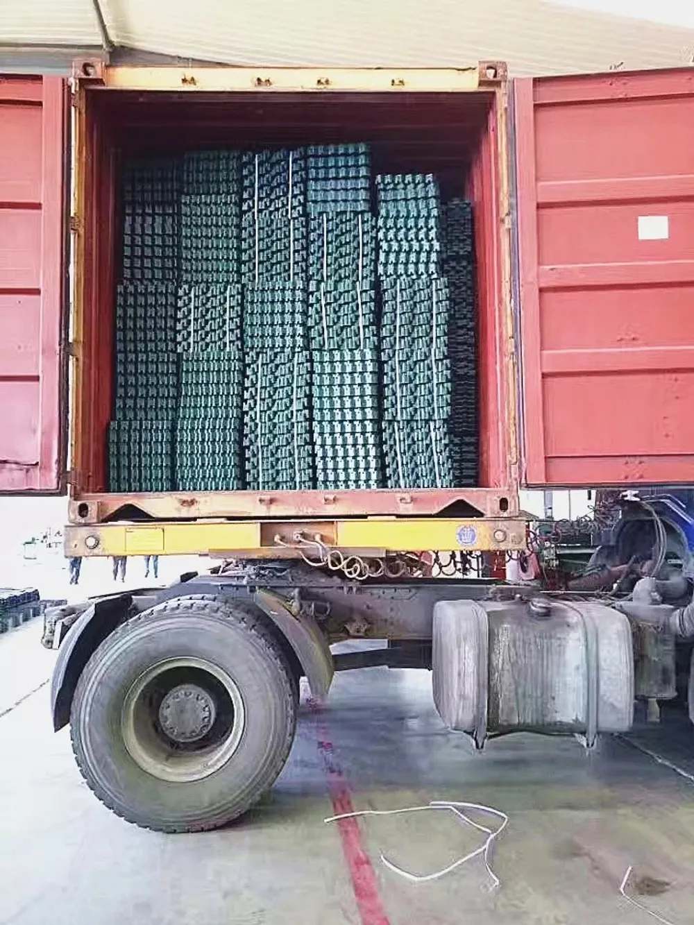 Gravel Grid — Shipping & packaging