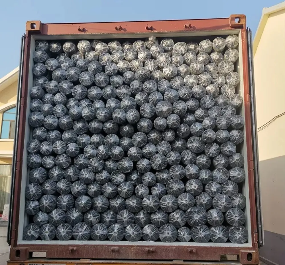Woven Geotextile — Shipping & packaging